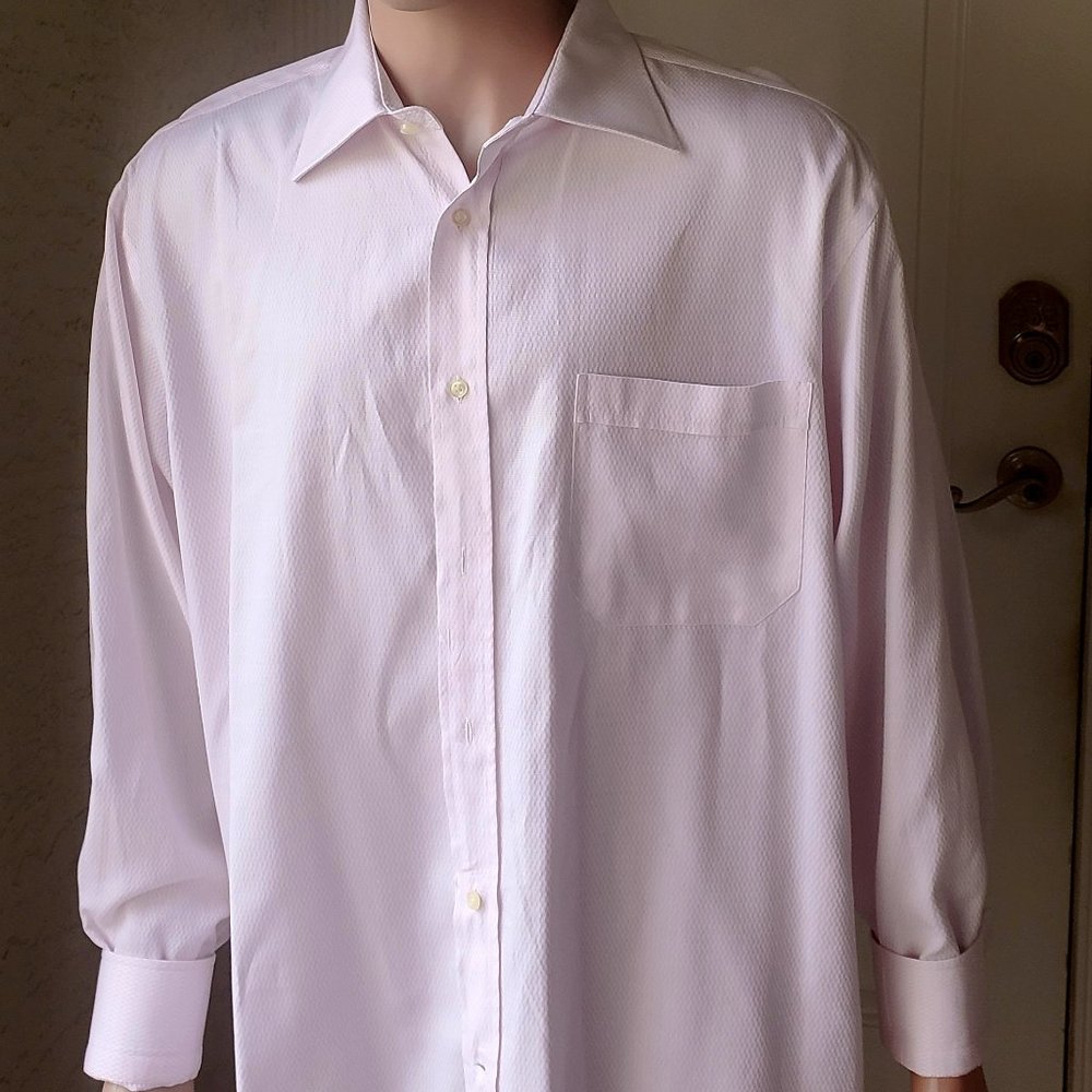 Men Shirt - 44 x 17.5- Light Pink - Picture 1 of 10